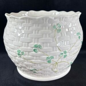 Vintage Belleek Kylemore Planter Shamrock Basketweave 10th Black Millennium Mark